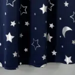 Rideau motif étoiles et lune argentées à œillets – vue 5