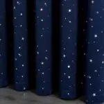 Rideau occultant enfant motif étoiles à œillets – vue 4