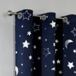 Rideau motif étoiles et lune argentées à œillets – vue 2